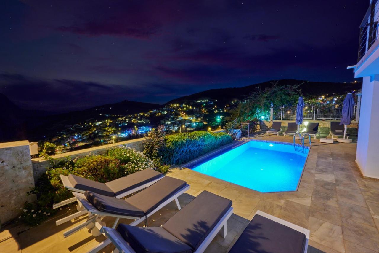 Luxus Villa Skyla Mit 5 Schlafzimmern & Meer-Blick Kaş Extérieur photo
